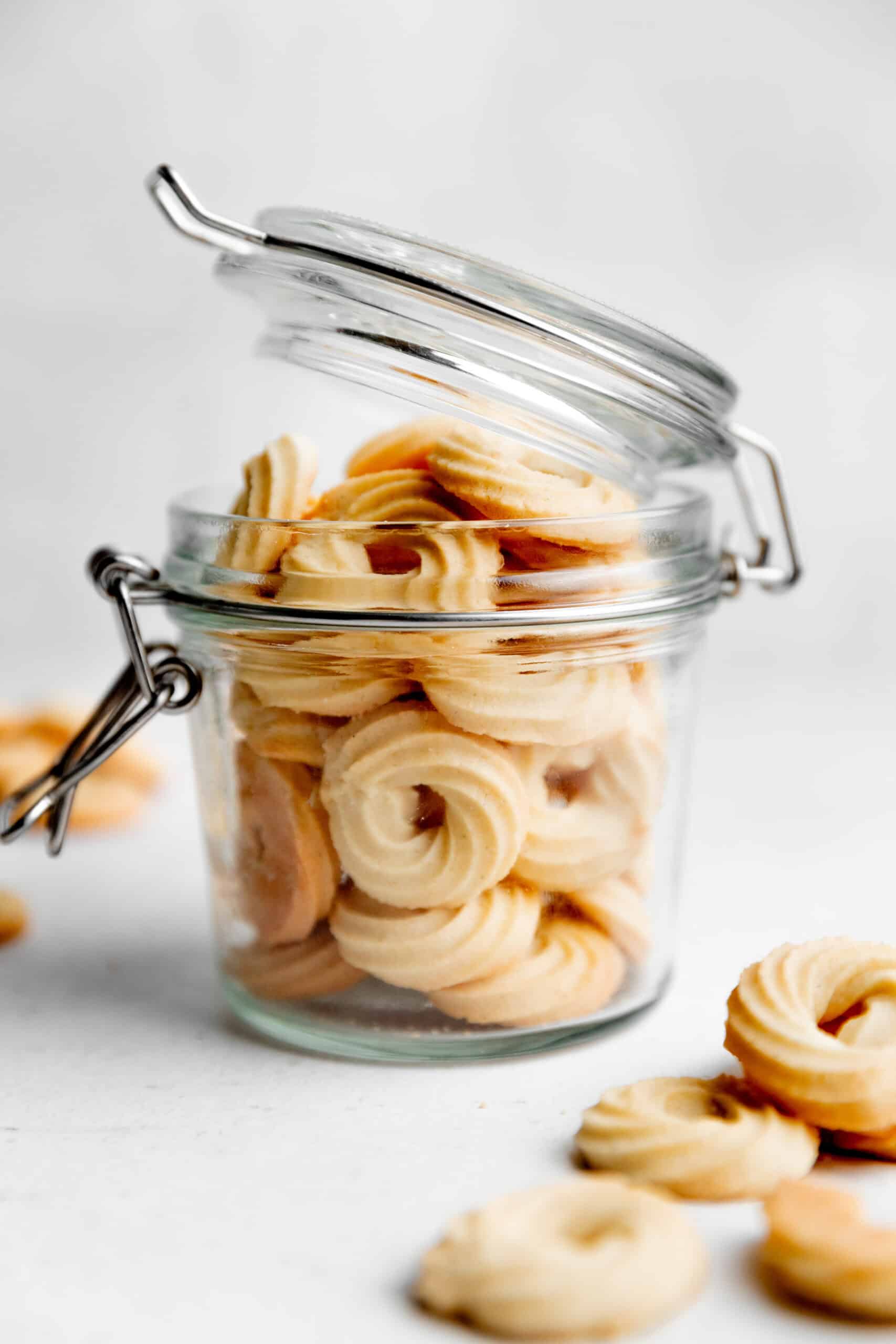 Kue mentega (tanpa mendinginkan adonan)