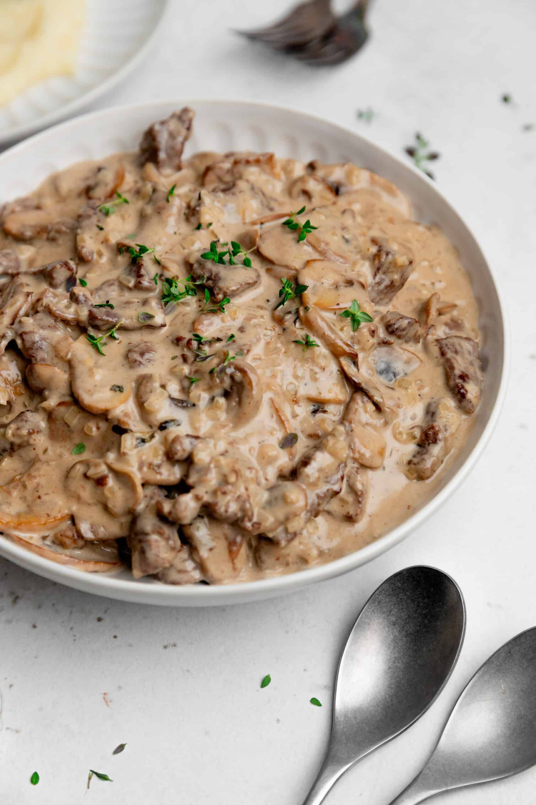 Stroganoff Daging Sapi: mudah dan enak